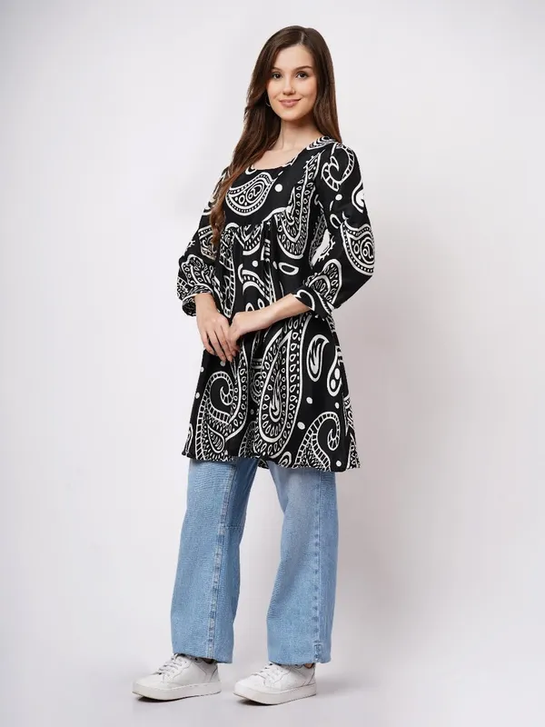 Black_Delta_Premium_Quality_Kurti_For_Women