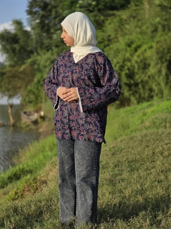 Navy_Blue_Cotton__Premium_Quality_Kurti_For_Women