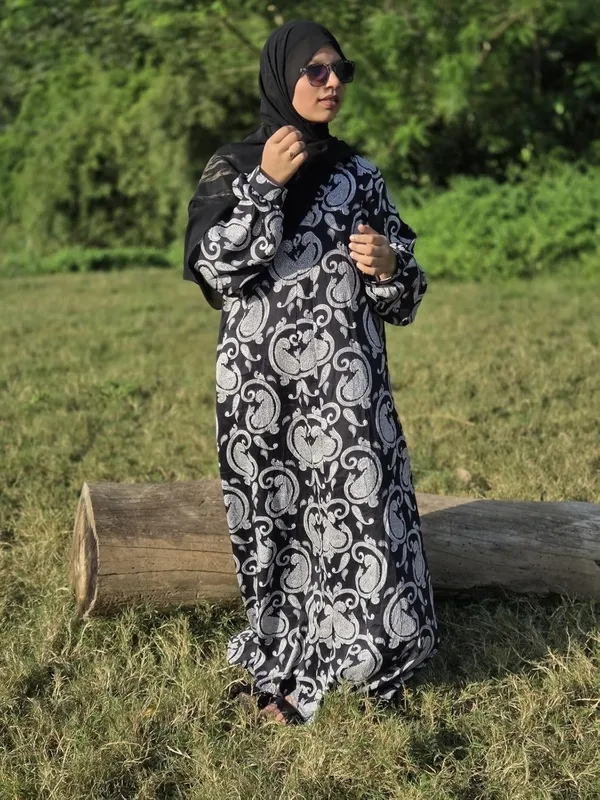 Black__printed_delta_Abaya__For_Women