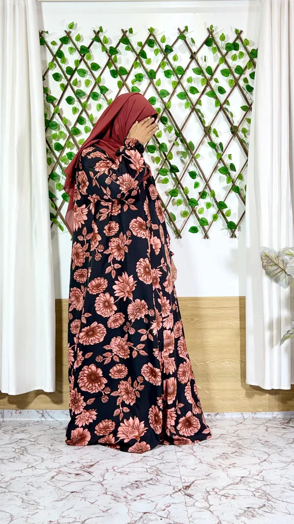 BLACK_BRICK_RED_FLOWER_ABAYA_FOR_WOMEN