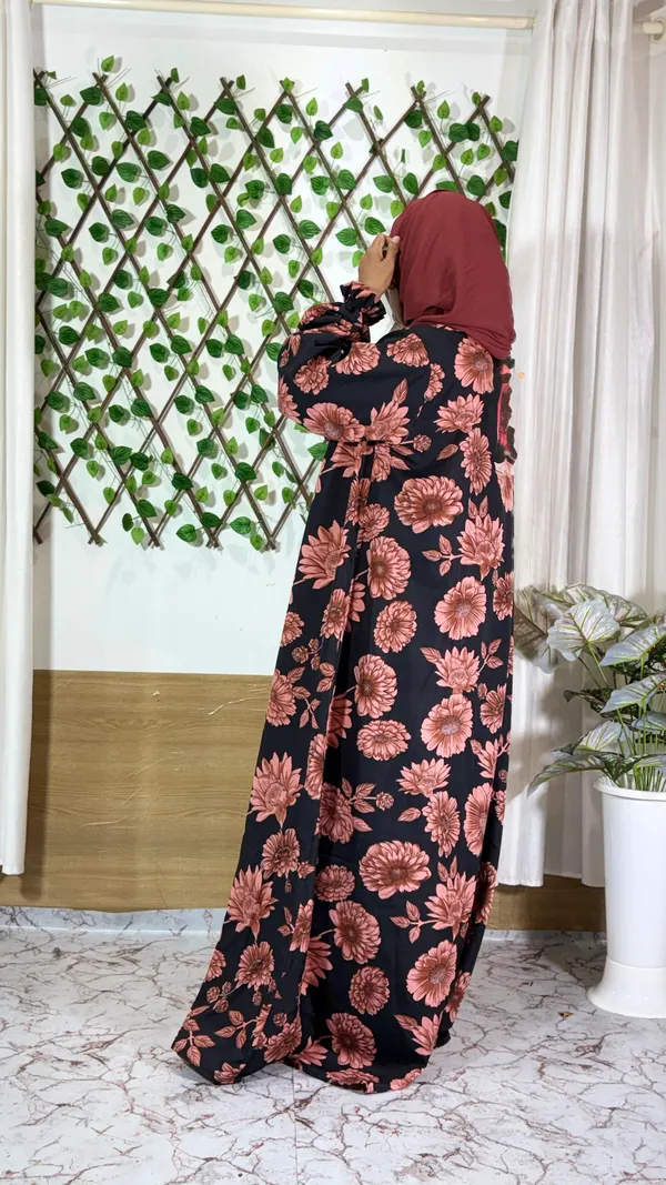 BLACK_BRICK_RED_FLOWER_ABAYA_FOR_WOMEN