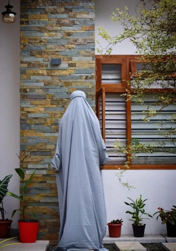 Grey_Crepe_Premium_Quality_Hijab_For_Women/jilbab_NAMAZ_DRESS