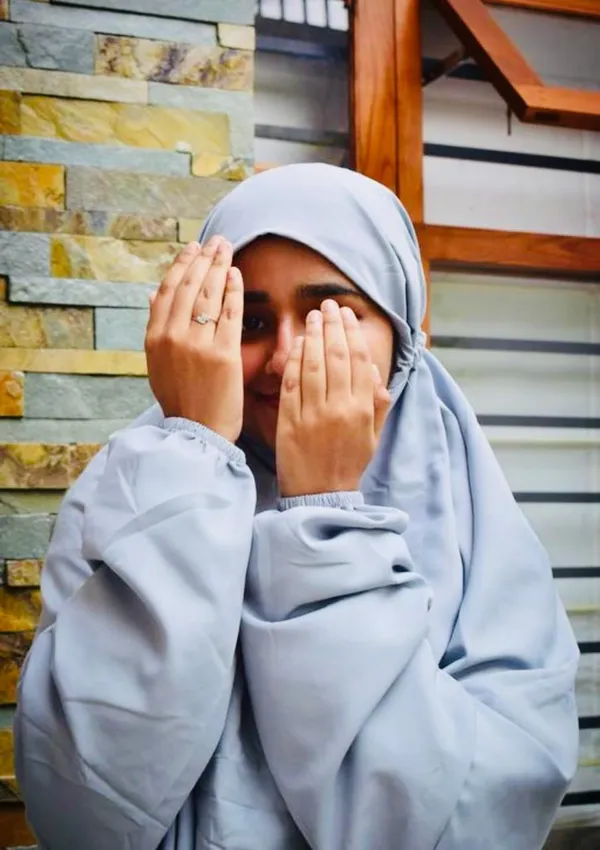 Grey_Crepe_Premium_Quality_Hijab_For_Women/jilbab_NAMAZ_DRESS