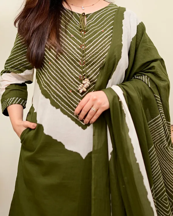 Olive_Green_Cotton_Bandhej_Kurta_Palazzo_Set_for_Women