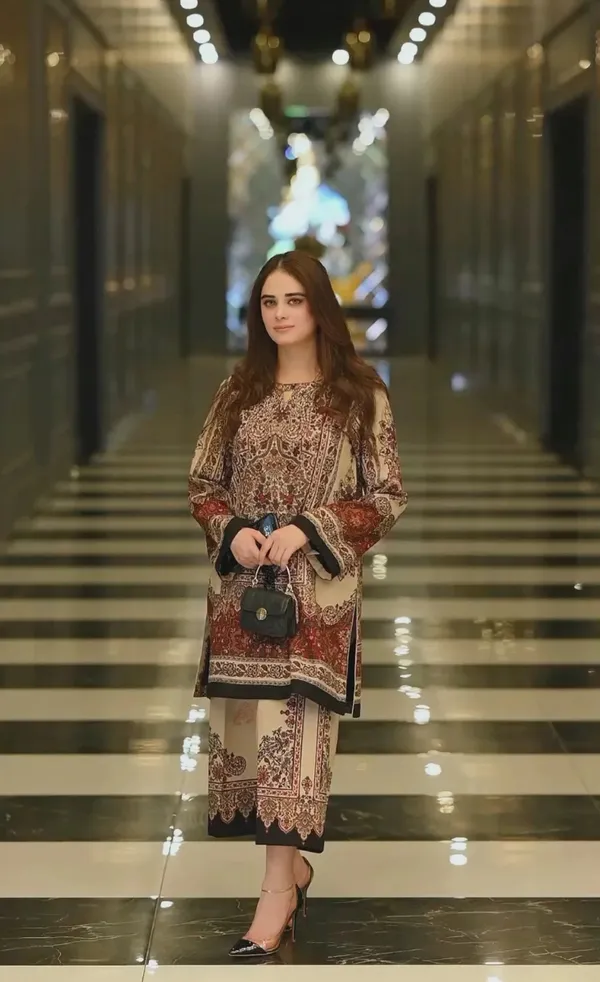 Multicolor_Geometric_Printed_Silk_Blend_Kurti_Palazzo_Set