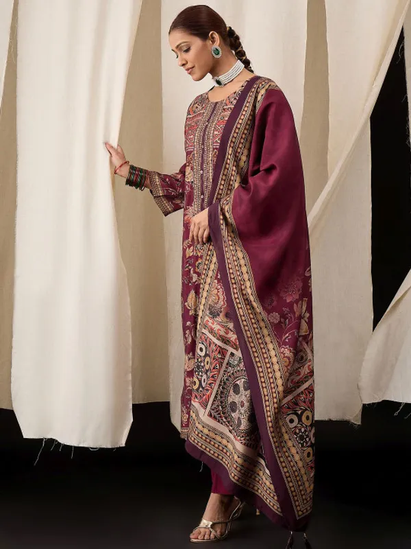 Magenta_Beige_Silk_Blend_Printed_Kurta_Trouser_Dupatta_Set