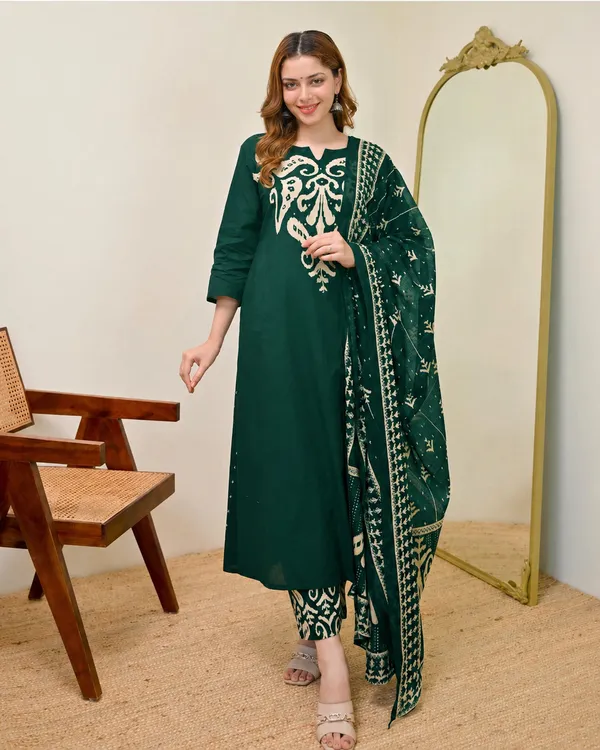Emerald_Green_Women_Cotton_Kalamkari_Print_Kurta_Set_with_Dupatta