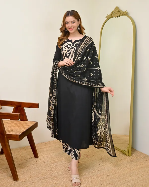 Women_Cotton_Kalamkari_Print_Kurta_Set_with_Dupatta