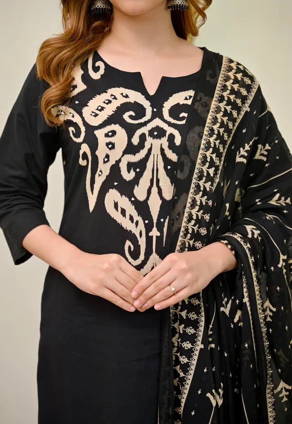 Women_Cotton_Kalamkari_Print_Kurta_Set_with_Dupatta