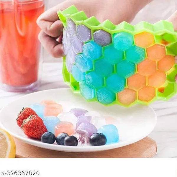 Multicolor_Silicone_Honeycomb_37_Cavity_Ice_Cube_Tray_With_Lid_Trays_For_Freezer_Moulds_Small_Cubes_Fridge_Bar_Soft_Ice_Cube_Tray