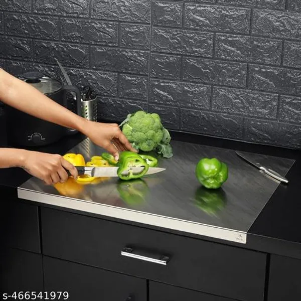 Silver_Premium_Heavy-Duty_Stainless_Steel_Chopping_Board_For_Kitchen