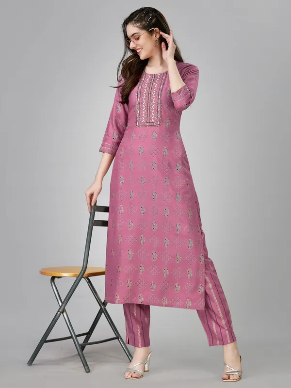Purple_Kurta_Pant_Set_For_Women