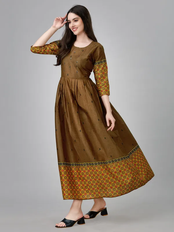 Brown_Brown_Geometric_Print_Anarkali_Kurta_For_Women