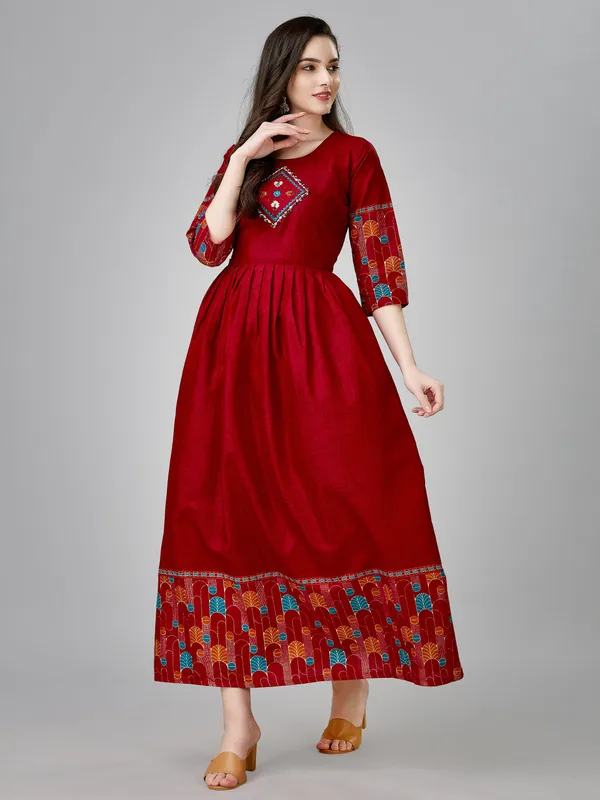 Maroon_Maroon_Embroidered_Anarkali_Kurta_For_Women
