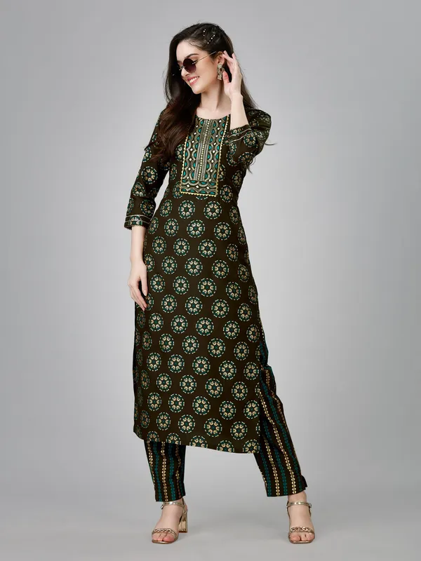 Brown_&_Dark_Coffee_Kurta_Pant_Set_For_Women