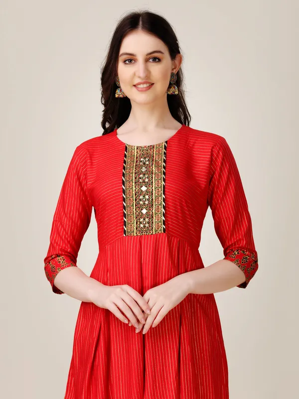 Red::Gold_&_Red_Red_&_Gold_Embroidered_Anarkali_Kurta_For_Women