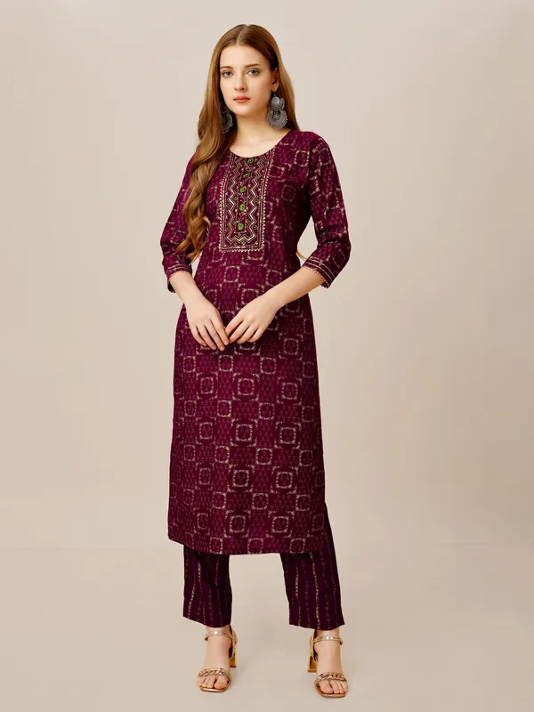 Maroon_&_Purple_Kurta_Pant_Set_For_Women