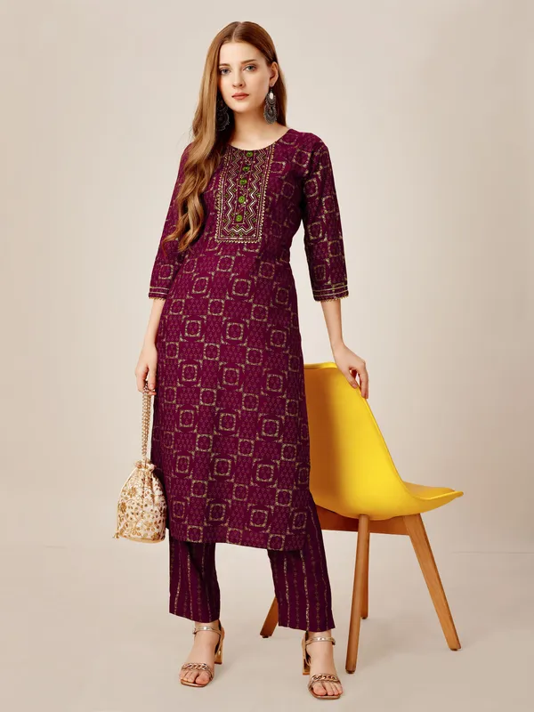 Maroon_&_Purple_Kurta_Pant_Set_For_Women