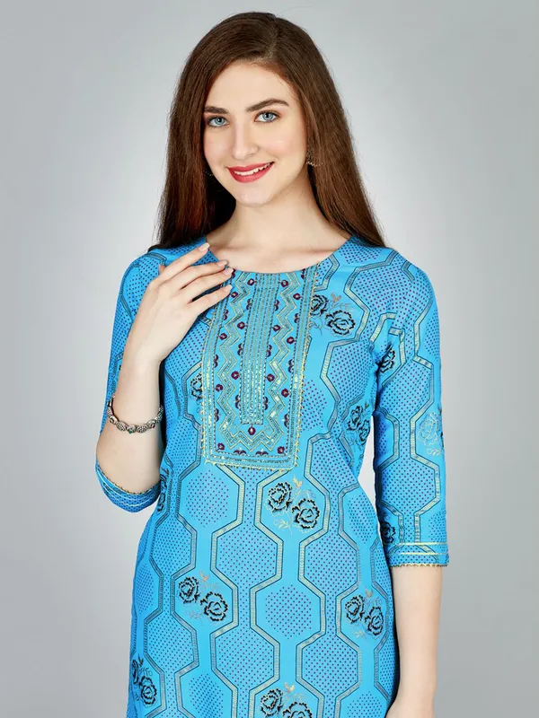 Light_Blue_&_Sky_Blue_Kurta_Pant_Set_For_Women