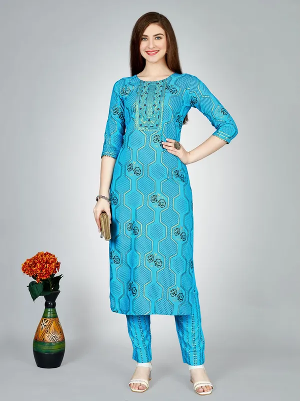 Light_Blue_&_Sky_Blue_Kurta_Pant_Set_For_Women
