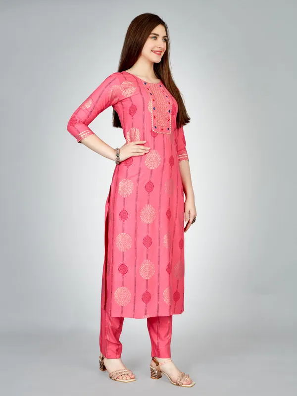 Pink_Kurta_Pant_Set_For_Women