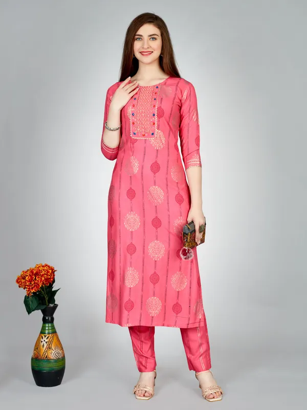Pink_Kurta_Pant_Set_For_Women
