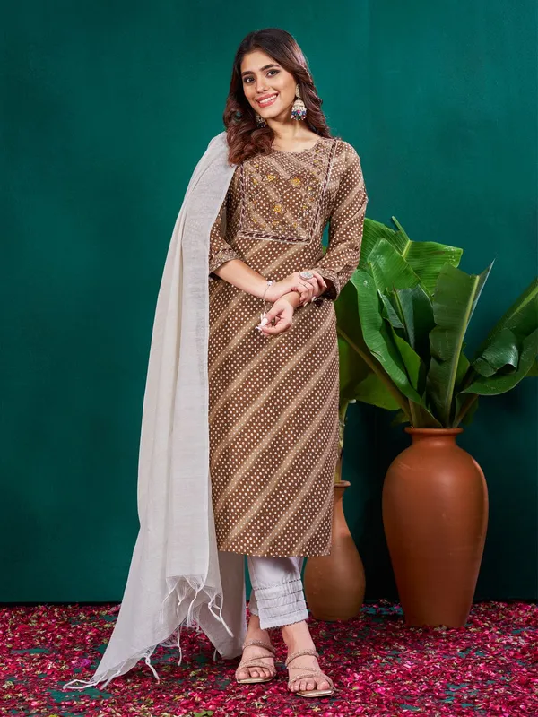 Brown_&_Coffee_Kurta_Pant_Dupatta_Set_For_Women
