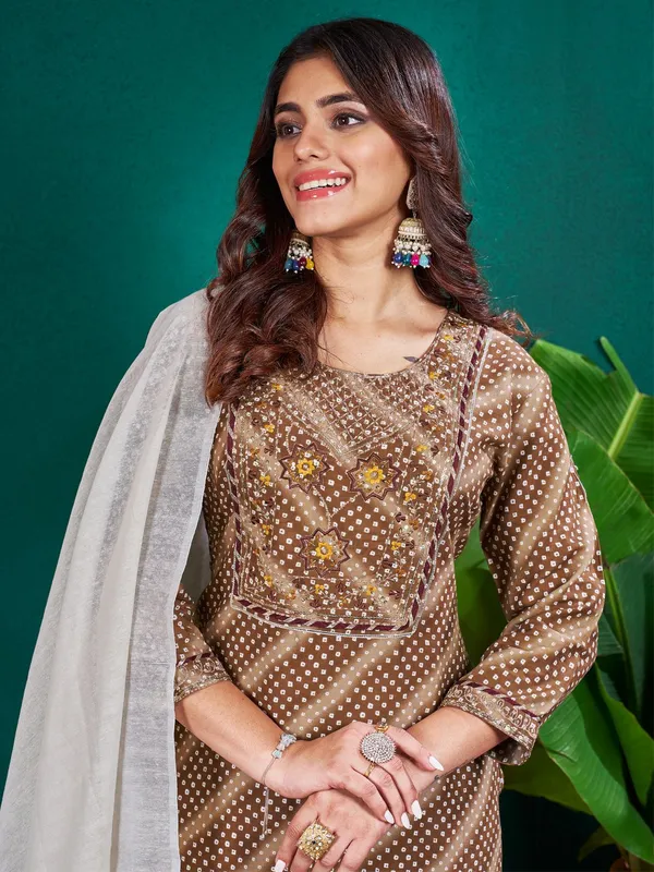 Brown_&_Coffee_Kurta_Pant_Dupatta_Set_For_Women
