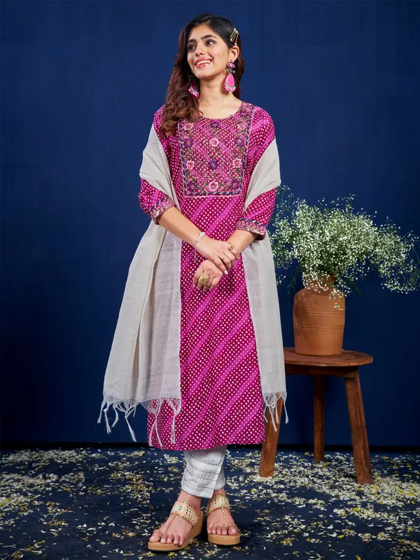 Purple_Kurta_Pant_Dupatta_Set_For_Women