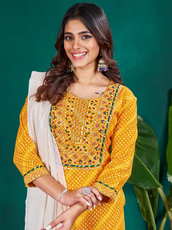 Yellow_Kurta_Pant_Dupatta_Set_For_Women