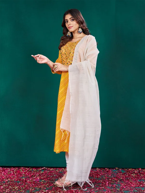 Yellow_Kurta_Pant_Dupatta_Set_For_Women