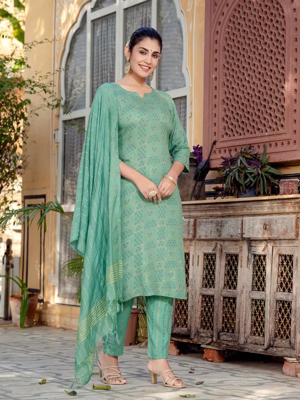 Green_&_Pista_Kurta_Pant_Dupatta_Set_For_Women