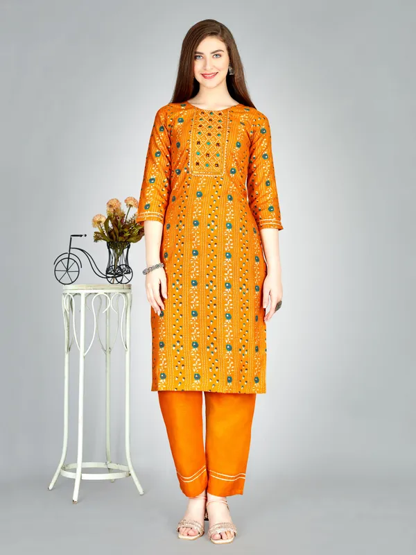 Yellow_&_Golden_Kurta_Pant_Set_For_Women