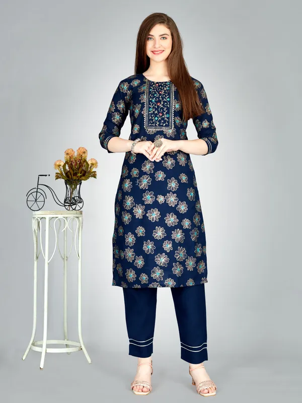 Dark_Blue_&_Navy_Blue_Kurta_Pant_Set_For_Women