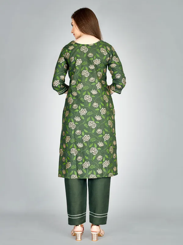Dark_Green_Kurta_Pant_Set_For_Women