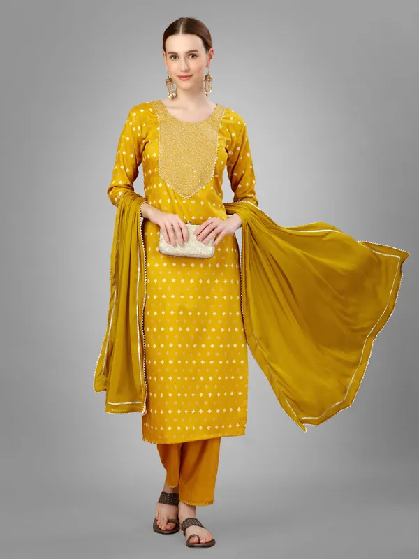 Gold_&_Golden_Kurta_Pant_Dupatta_Set_For_Women