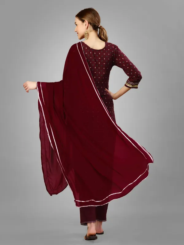 Maroon_Kurta_Pant_Dupatta_Set_For_Women