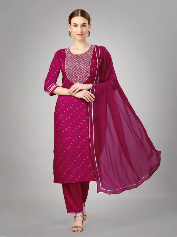 Pink_&_Rani_Kurta_Pant_Dupatta_Set_For_Women