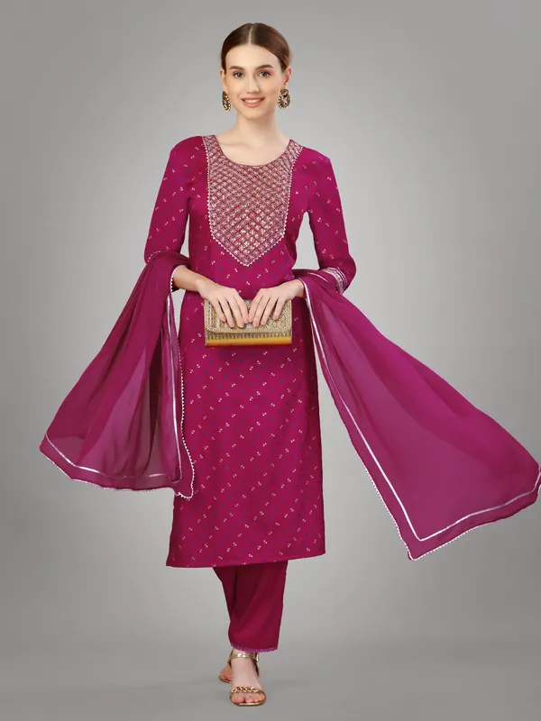 Pink_&_Rani_Kurta_Pant_Dupatta_Set_For_Women