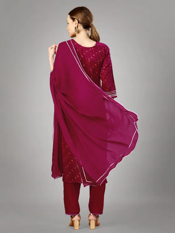 Pink_&_Rani_Kurta_Pant_Dupatta_Set_For_Women