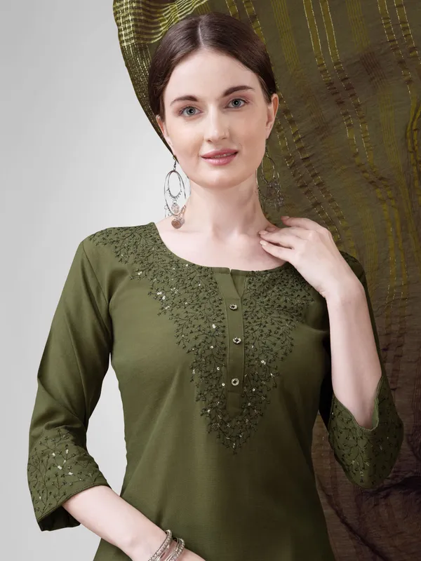Green_&_Mehendi_Kurta_Pant_Dupatta_Set_For_Women