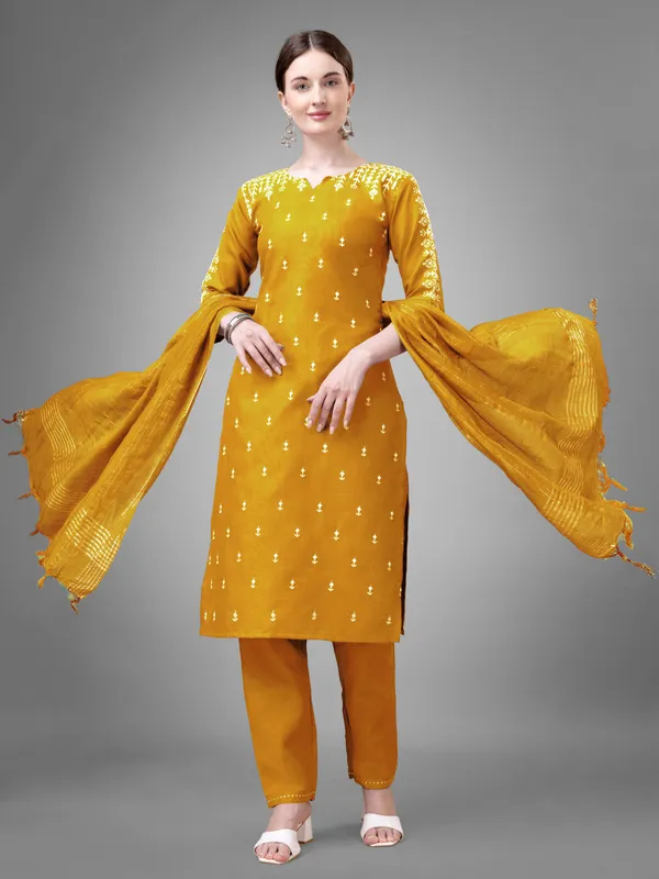 Yellow_Kurta_Pant_Dupatta_Set_For_Women