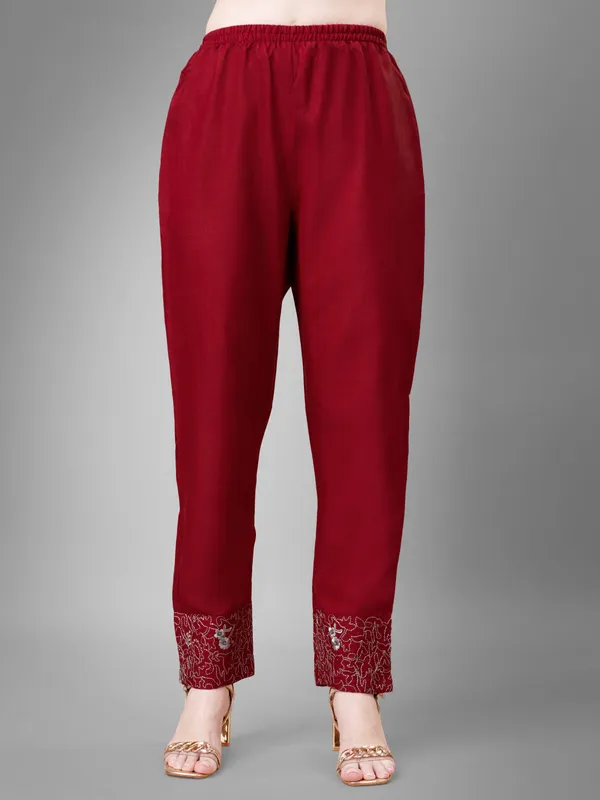Maroon_Kurta_Pant_Dupatta_Set_For_Women