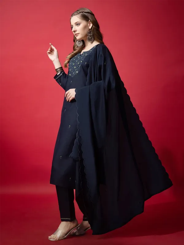 Dark_Blue_&_Navy_Blue_Kurta_Pant_Dupatta_Set_For_Women