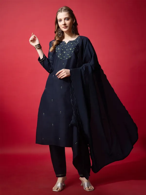 Dark_Blue_&_Navy_Blue_Kurta_Pant_Dupatta_Set_For_Women