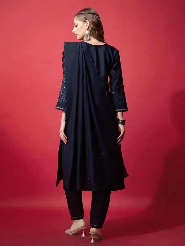 Dark_Blue_&_Navy_Blue_Kurta_Pant_Dupatta_Set_For_Women