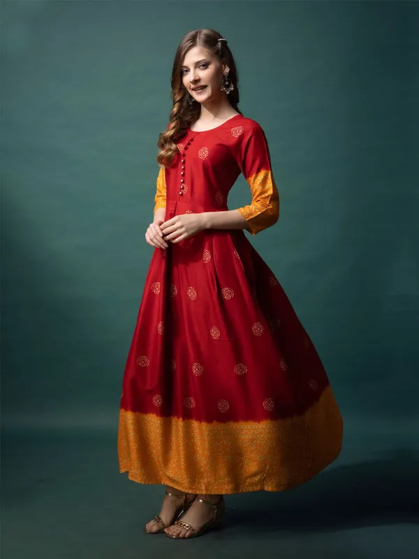 Maroon_Maroon_Printed_Flared_Kurta_For_Women