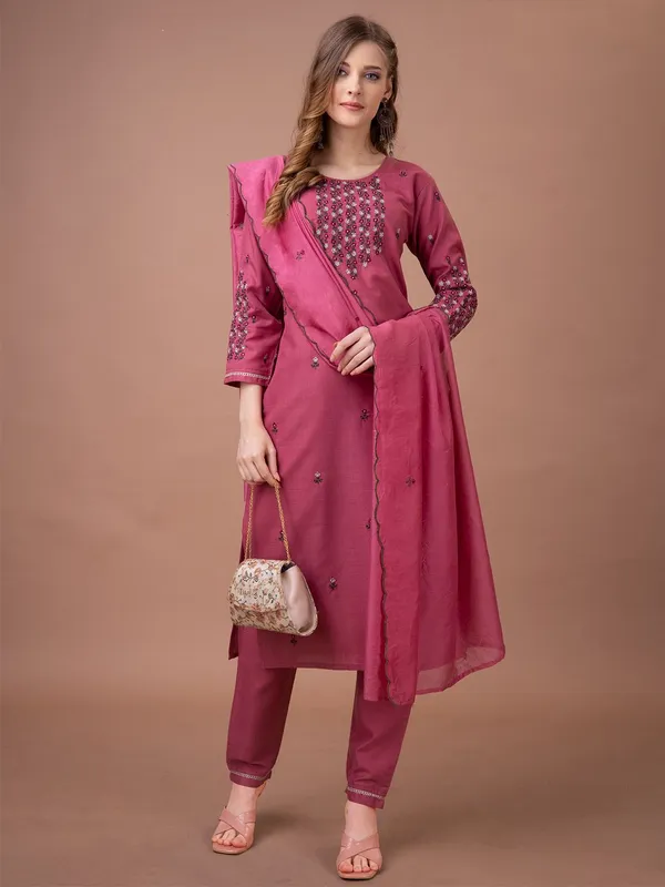 Purple_&_Wine_Kurta_Pant_Dupatta_Set_For_Women