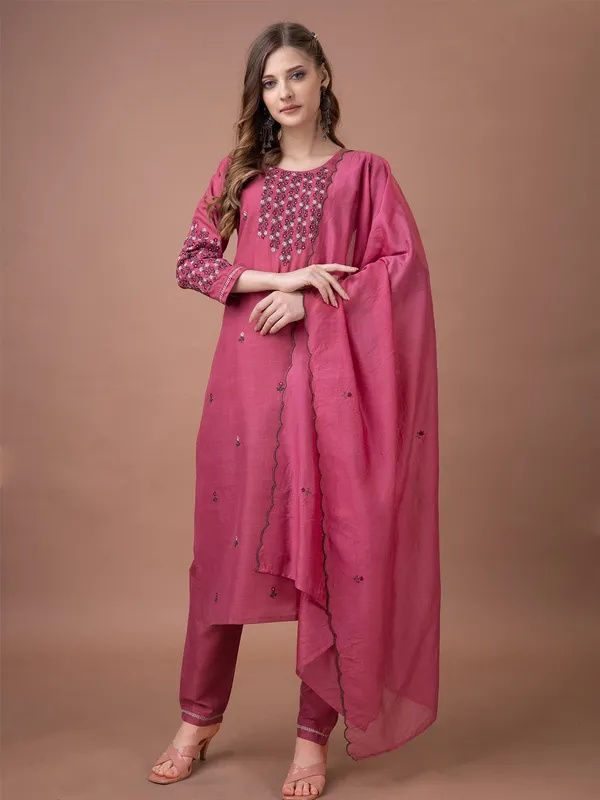 Purple_&_Wine_Kurta_Pant_Dupatta_Set_For_Women