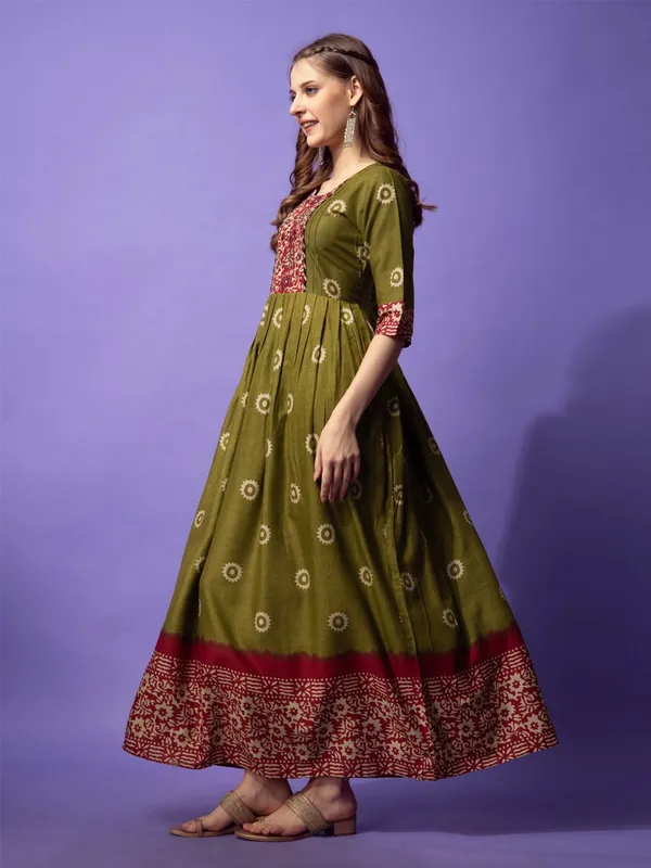 Green_&_Mehendi_Green_Printed_Anarkali_Kurta_For_Women
